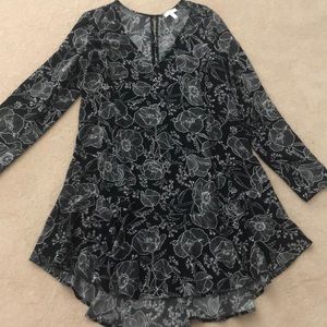 Leith Black and White Floral Dress size M